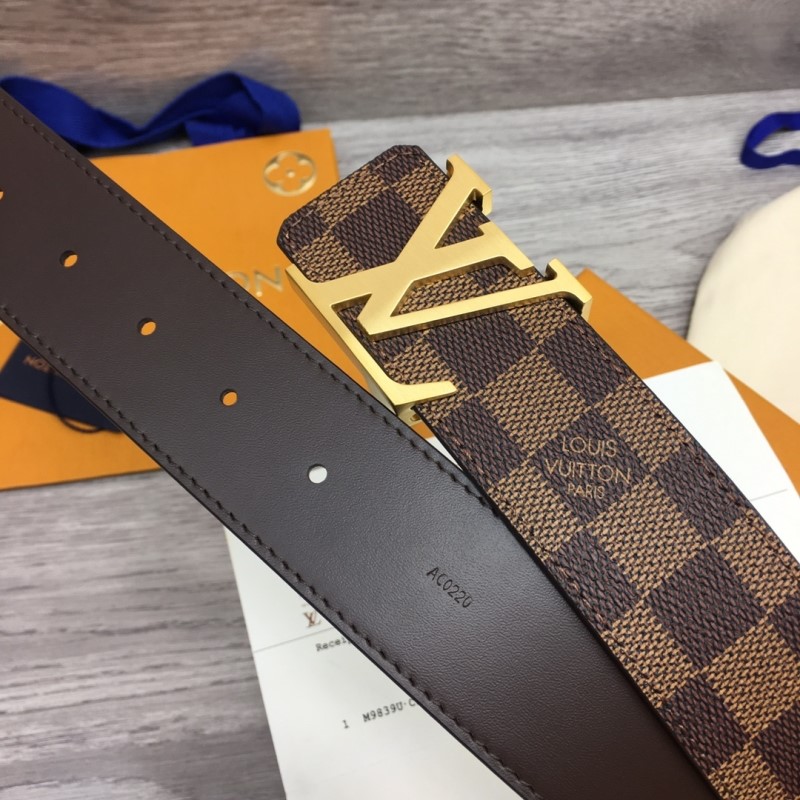 l0vis Vvtt0n belts